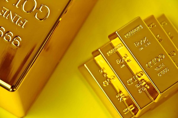Cours et prix d'un lingot d'or : guide des investissements en 2024